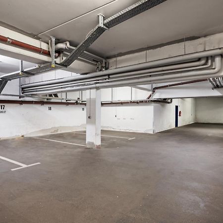 Edler Wohnraum Schwanenteich-Penthouse Mit Garage, Grill, Kaffeevollautomat, Klima, Lift & Terrasse Apartment ซวิคเคา ภายนอก รูปภาพ